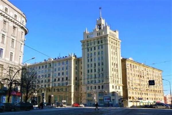 Дом со шпилем в Харькове